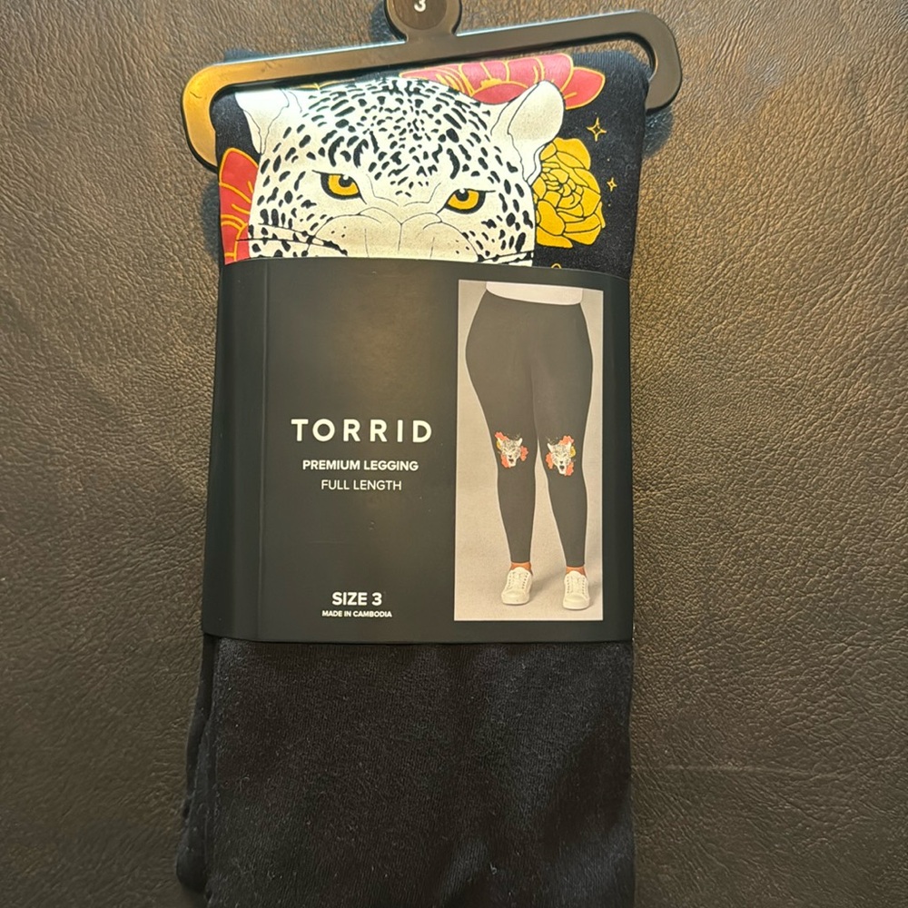 NWT Size 3X Torrid Premium Leggings Cheetah Head